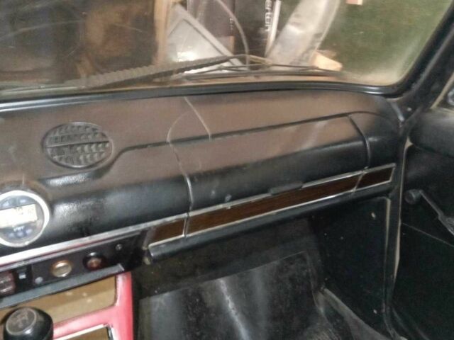 ВАЗ 2106 1988 в Днепре (Днепропетровске) на Automoto.ua Бежевый ВАЗ 2106, объемом двигателя 1.3 л и пробегом 300 тыс. км за 499 $, фото 8 на Automoto.ua