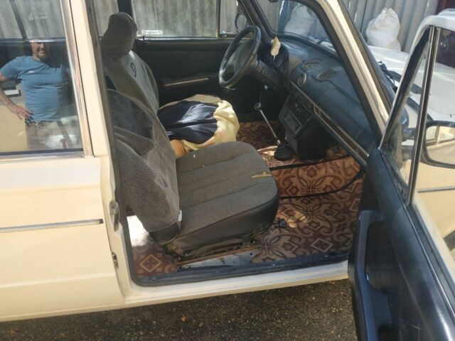 Бежевий ВАЗ 2106, об'ємом двигуна 0 л та пробігом 38 тис. км за 800 $, фото 4 на Automoto.ua