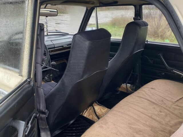 Бежевый ВАЗ 2106, объемом двигателя 0 л и пробегом 100 тыс. км за 830 $, фото 4 на Automoto.ua