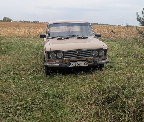 Бежевий ВАЗ 2106, об'ємом двигуна 1.3 л та пробігом 80 тис. км за 800 $, фото 1 на Automoto.ua