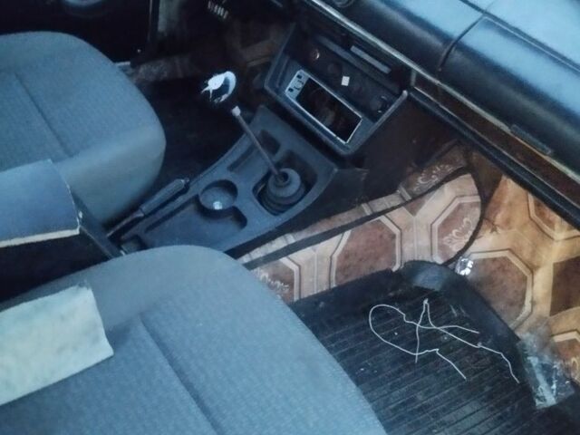 Бежевий ВАЗ 2106, об'ємом двигуна 0 л та пробігом 25 тис. км за 358 $, фото 4 на Automoto.ua