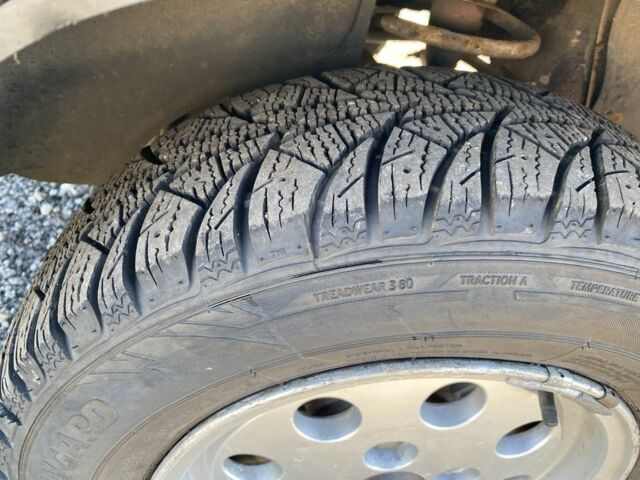 Бежевый ВАЗ 2106, объемом двигателя 1.3 л и пробегом 190 тыс. км за 596 $, фото 8 на Automoto.ua