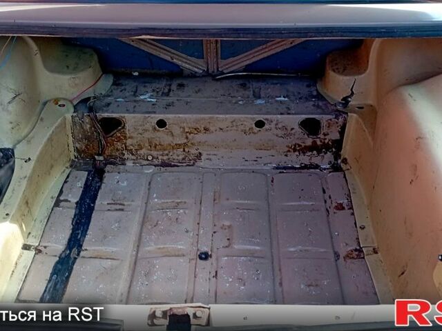 Бежевый ВАЗ 2106, объемом двигателя 1.3 л и пробегом 0 тыс. км за 1000 $, фото 5 на Automoto.ua