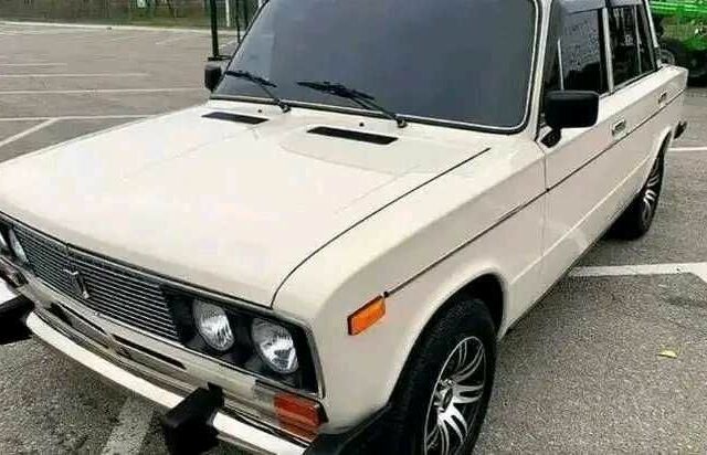 Бежевый ВАЗ 2106, объемом двигателя 1.6 л и пробегом 190 тыс. км за 379 $, фото 6 на Automoto.ua