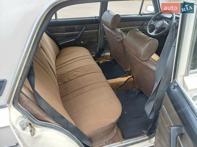 Бежевый ВАЗ 2106, объемом двигателя 0 л и пробегом 88 тыс. км за 1200 $, фото 2 на Automoto.ua