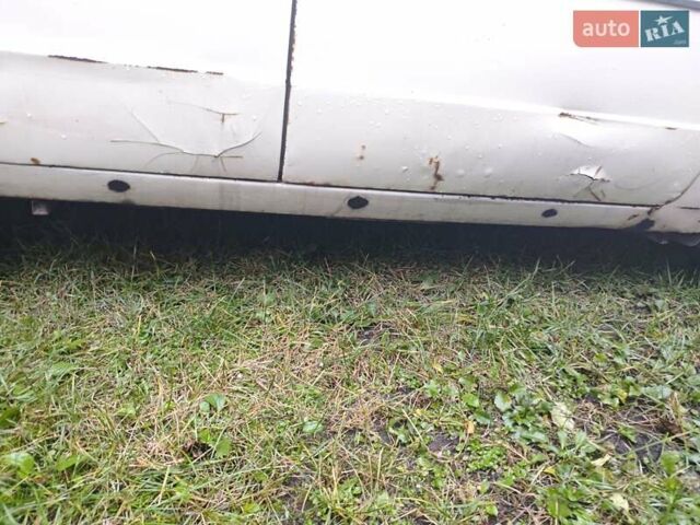 ВАЗ 2106 1989 в Вышгороде на Automoto.ua Бежевый ВАЗ 2106, объемом двигателя 1.29 л и пробегом 200 тыс. км за 500 $, фото 6 на Automoto.ua