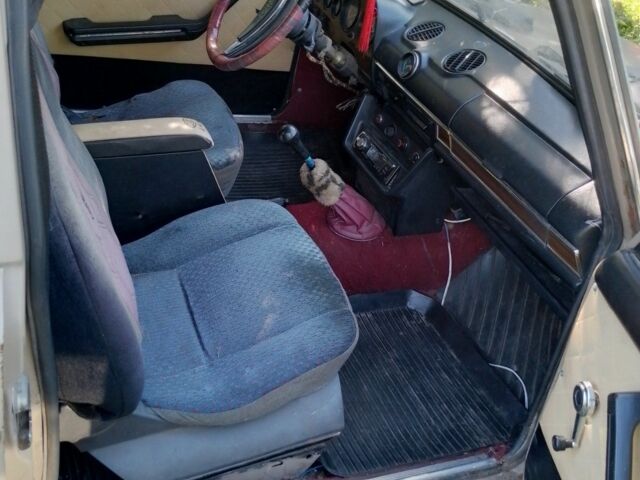 Бежевый ВАЗ 2106, объемом двигателя 0 л и пробегом 45 тыс. км за 358 $, фото 1 на Automoto.ua