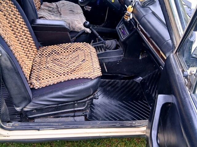 Бежевый ВАЗ 2106, объемом двигателя 1.3 л и пробегом 167 тыс. км за 1250 $, фото 10 на Automoto.ua