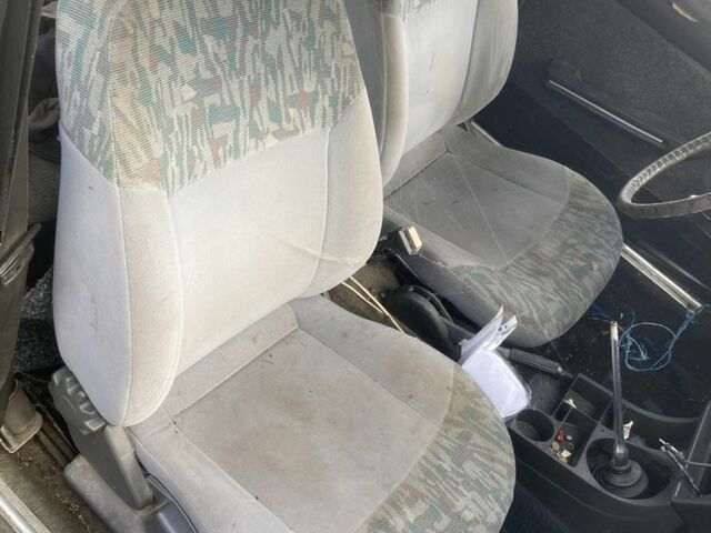 Бежевий ВАЗ 2106, об'ємом двигуна 1.3 л та пробігом 2 тис. км за 155 $, фото 6 на Automoto.ua