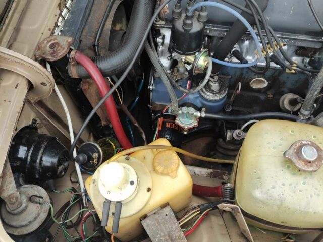 ВАЗ 2106 1989 в Новомосковске на Automoto.ua Бежевый ВАЗ 2106, объемом двигателя 0 л и пробегом 90 тыс. км за 503 $, фото 4 на Automoto.ua