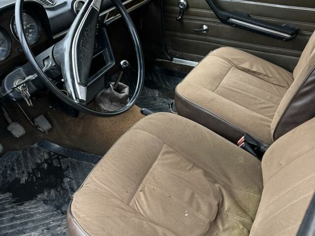 Бежевый ВАЗ 2106, объемом двигателя 0 л и пробегом 60 тыс. км за 650 $, фото 1 на Automoto.ua