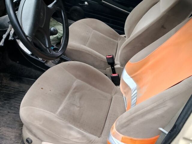 Бежевый ВАЗ 2106, объемом двигателя 0 л и пробегом 3 тыс. км за 474 $, фото 4 на Automoto.ua