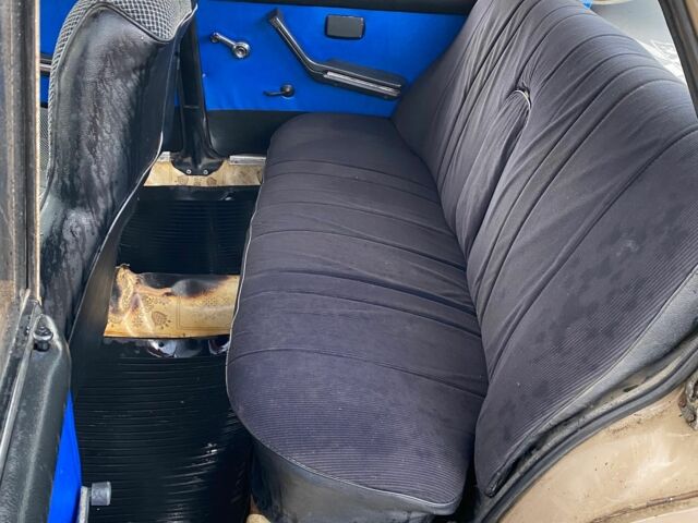 ВАЗ 2106 1989 в Кагарлыке на Automoto.ua Бежевый ВАЗ 2106, объемом двигателя 1.3 л и пробегом 40 тыс. км за 672 $, фото 5 на Automoto.ua