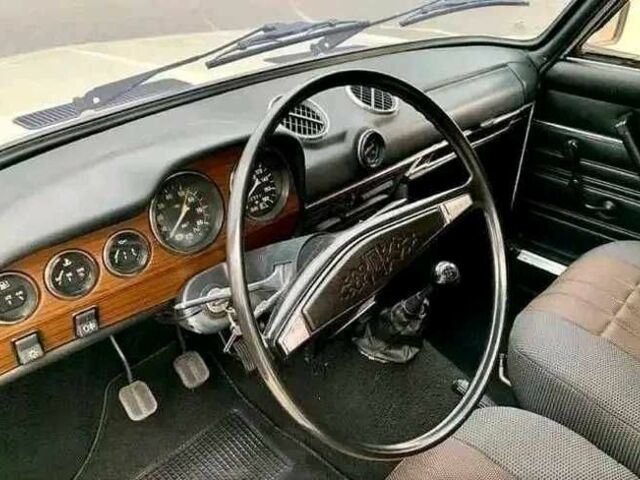 Бежевый ВАЗ 2106, объемом двигателя 1.6 л и пробегом 190 тыс. км за 379 $, фото 2 на Automoto.ua