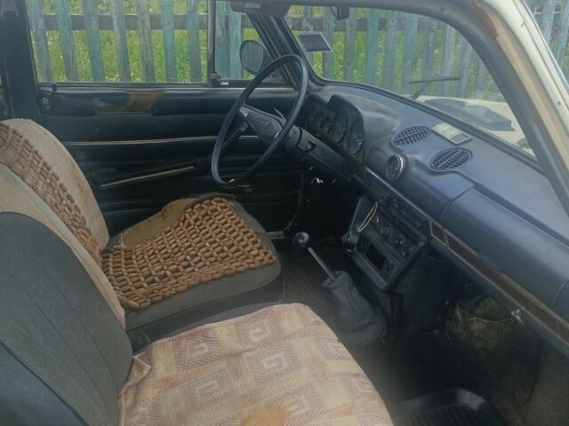 Бежевый ВАЗ 2106, объемом двигателя 1.3 л и пробегом 50 тыс. км за 382 $, фото 4 на Automoto.ua