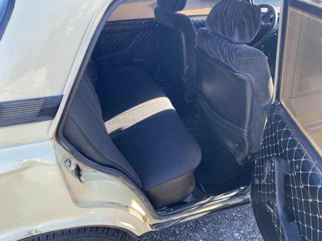 Бежевый ВАЗ 2106, объемом двигателя 1.3 л и пробегом 190 тыс. км за 596 $, фото 9 на Automoto.ua