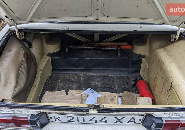 Бежевый ВАЗ 2106, объемом двигателя 0 л и пробегом 19 тыс. км за 566 $, фото 4 на Automoto.ua