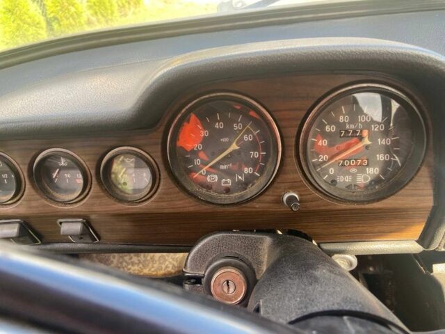 Бежевый ВАЗ 2106, объемом двигателя 0 л и пробегом 70 тыс. км за 500 $, фото 2 на Automoto.ua