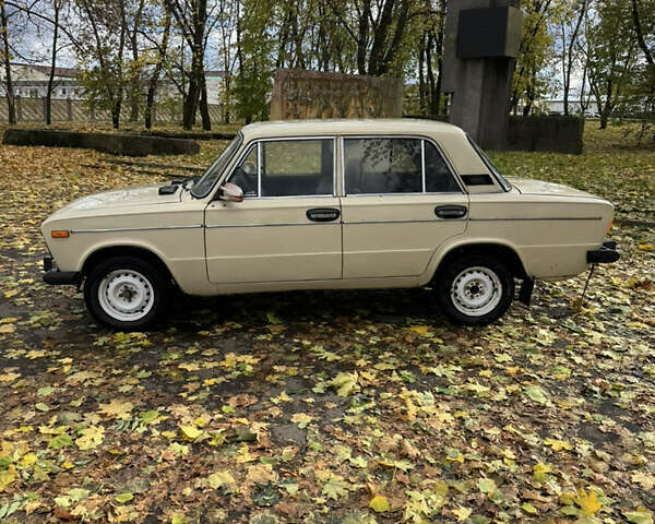 Бежевый ВАЗ 2106, объемом двигателя 0 л и пробегом 300 тыс. км за 1200 $, фото 3 на Automoto.ua