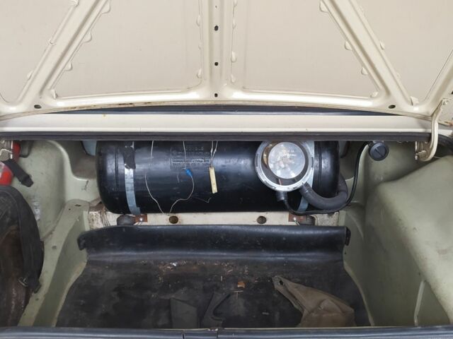 Бежевый ВАЗ 2106, объемом двигателя 1.3 л и пробегом 999 тыс. км за 450 $, фото 8 на Automoto.ua