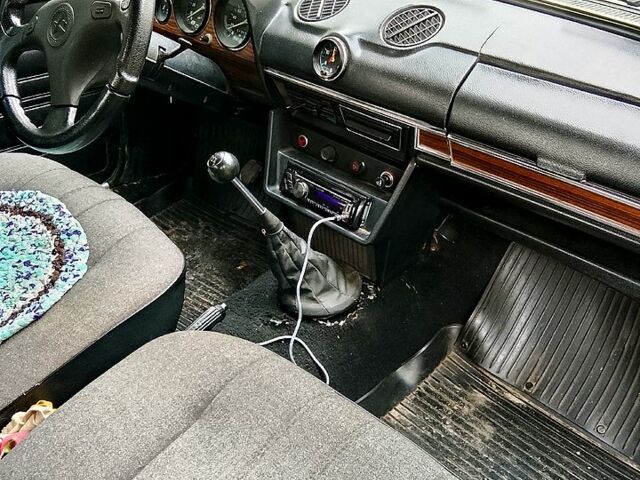 Бежевый ВАЗ 2106, объемом двигателя 1.3 л и пробегом 0 тыс. км за 1000 $, фото 3 на Automoto.ua