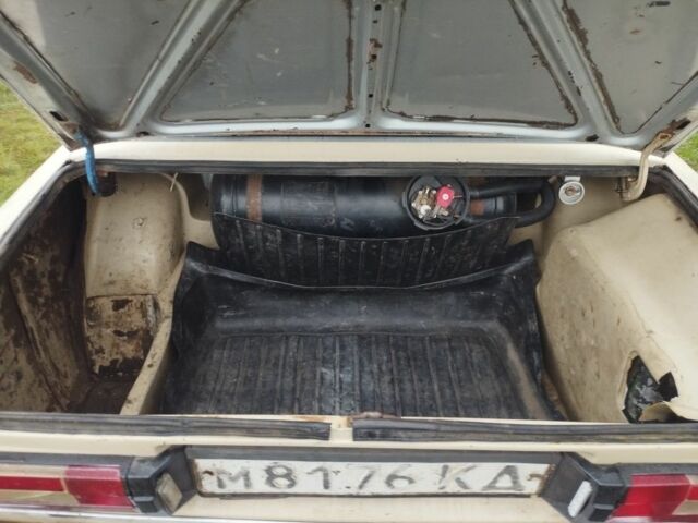 Бежевый ВАЗ 2106, объемом двигателя 1.5 л и пробегом 76 тыс. км за 713 $, фото 3 на Automoto.ua
