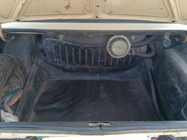 Бежевий ВАЗ 2106, об'ємом двигуна 1.3 л та пробігом 1000 тис. км за 384 $, фото 6 на Automoto.ua