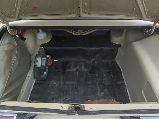 Бежевый ВАЗ 2106, объемом двигателя 1.6 л и пробегом 15 тыс. км за 1400 $, фото 7 на Automoto.ua