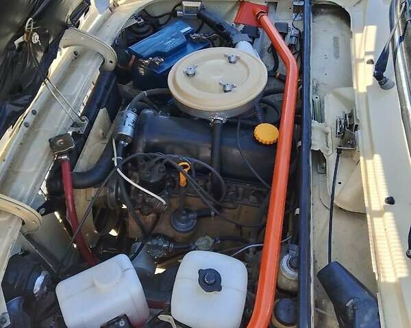 ВАЗ 2106 1990 в Южноукраинске на Automoto.ua Бежевый ВАЗ 2106, объемом двигателя 1.3 л и пробегом 1 тыс. км за 2000 $, фото 4 на Automoto.ua