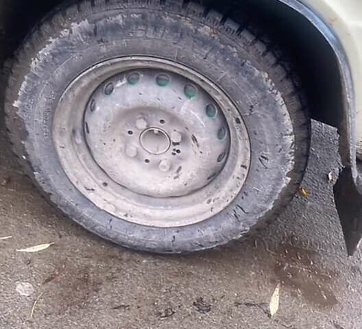 Бежевый ВАЗ 2106, объемом двигателя 1.3 л и пробегом 50 тыс. км за 475 $, фото 1 на Automoto.ua