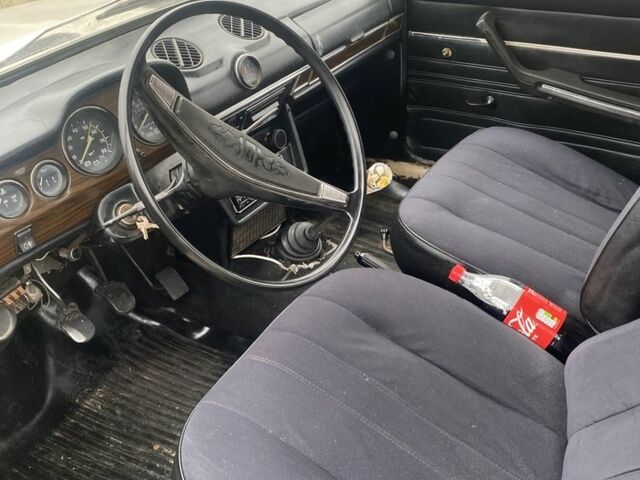 Бежевый ВАЗ 2106, объемом двигателя 1.3 л и пробегом 3 тыс. км за 379 $, фото 5 на Automoto.ua