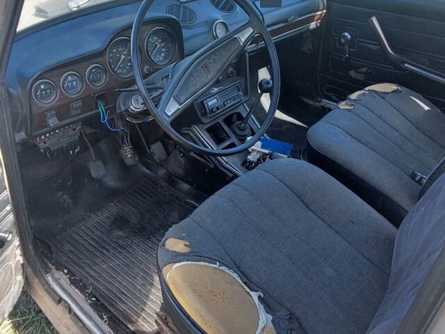 Бежевый ВАЗ 2106, объемом двигателя 1.6 л и пробегом 200 тыс. км за 239 $, фото 1 на Automoto.ua