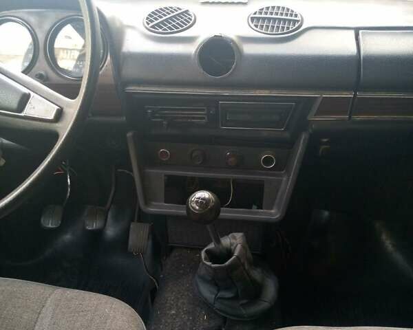 Бежевый ВАЗ 2106, объемом двигателя 1.3 л и пробегом 72 тыс. км за 500 $, фото 4 на Automoto.ua