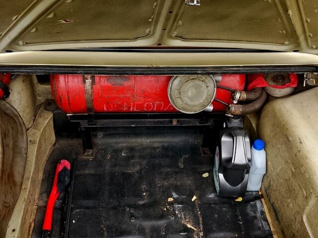 Бежевый ВАЗ 2106, объемом двигателя 1.3 л и пробегом 0 тыс. км за 1000 $, фото 9 на Automoto.ua