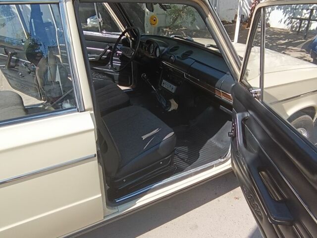 Бежевый ВАЗ 2106, объемом двигателя 1.6 л и пробегом 15 тыс. км за 1400 $, фото 9 на Automoto.ua