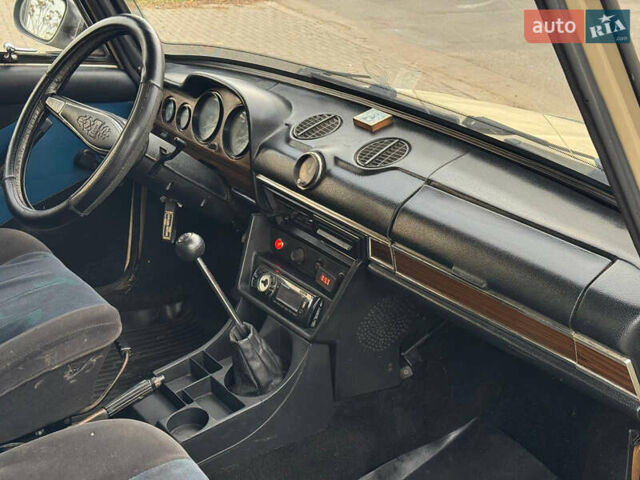 Бежевый ВАЗ 2106, объемом двигателя 1.3 л и пробегом 300 тыс. км за 1199 $, фото 11 на Automoto.ua