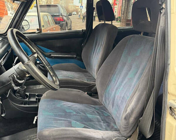 Бежевый ВАЗ 2106, объемом двигателя 1.3 л и пробегом 300 тыс. км за 1199 $, фото 12 на Automoto.ua