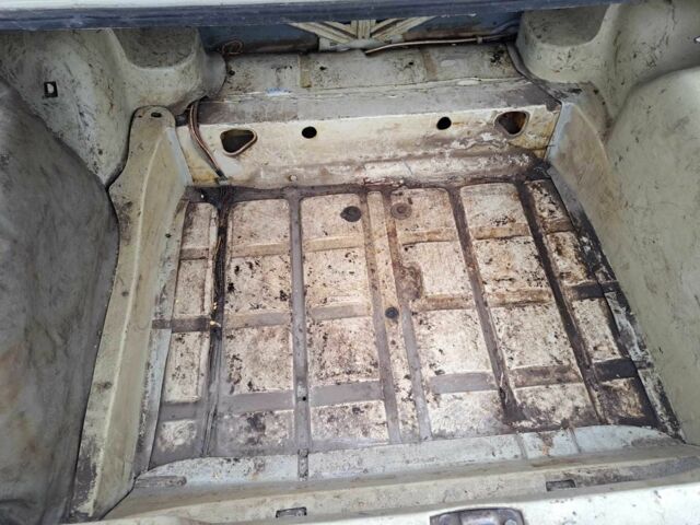 Бежевый ВАЗ 2106, объемом двигателя 1 л и пробегом 111 тыс. км за 950 $, фото 2 на Automoto.ua