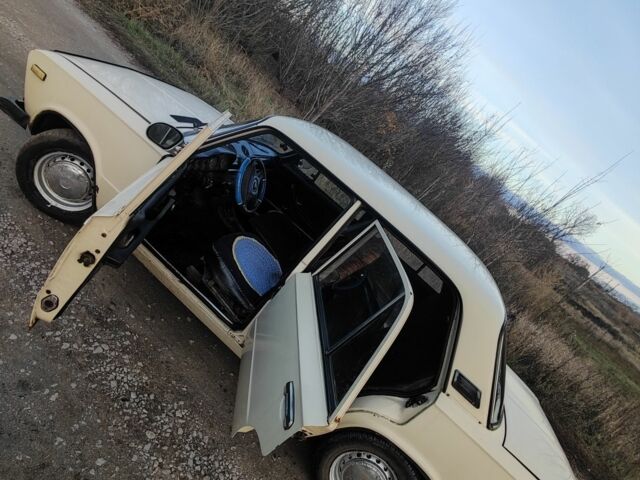 Бежевий ВАЗ 2106, об'ємом двигуна 0 л та пробігом 200 тис. км за 621 $, фото 7 на Automoto.ua