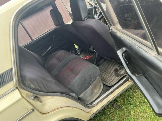 Бежевый ВАЗ 2106, объемом двигателя 1.3 л и пробегом 500 тыс. км за 750 $, фото 7 на Automoto.ua