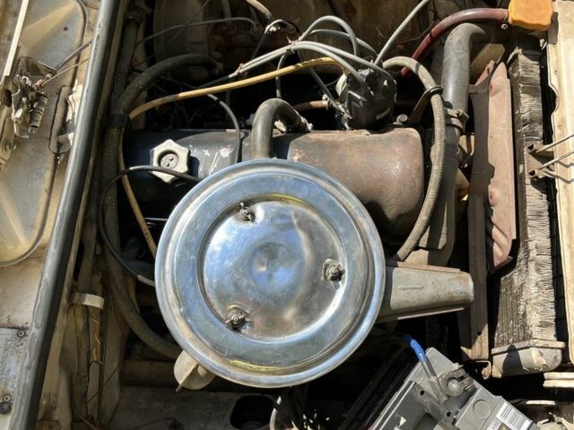 Бежевый ВАЗ 2106, объемом двигателя 1.6 л и пробегом 45 тыс. км за 832 $, фото 6 на Automoto.ua