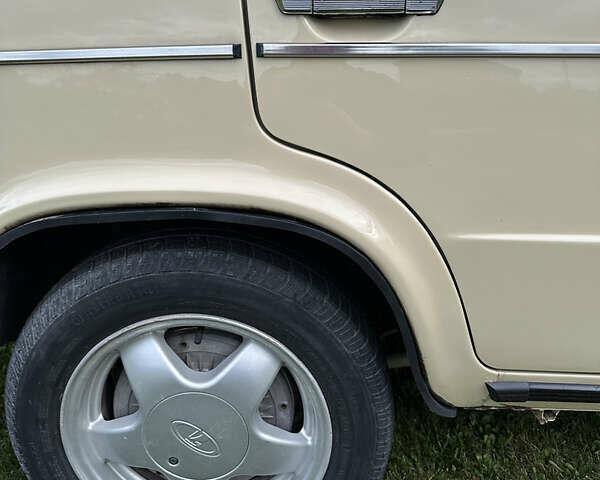 Бежевий ВАЗ 2106, об'ємом двигуна 1.45 л та пробігом 98 тис. км за 1999 $, фото 6 на Automoto.ua