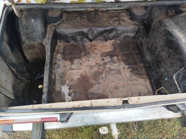 Бежевый ВАЗ 2106, объемом двигателя 0 л и пробегом 70 тыс. км за 363 $, фото 1 на Automoto.ua