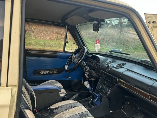 Бежевый ВАЗ 2106, объемом двигателя 1.6 л и пробегом 111 тыс. км за 450 $, фото 7 на Automoto.ua