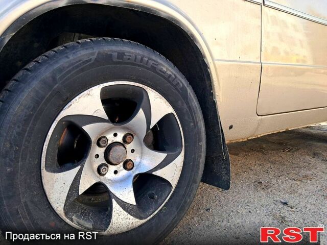 Бежевый ВАЗ 2106, объемом двигателя 1.5 л и пробегом 62 тыс. км за 840 $, фото 3 на Automoto.ua