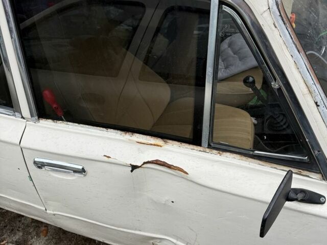 Бежевый ВАЗ 2106, объемом двигателя 1.3 л и пробегом 90 тыс. км за 286 $, фото 4 на Automoto.ua