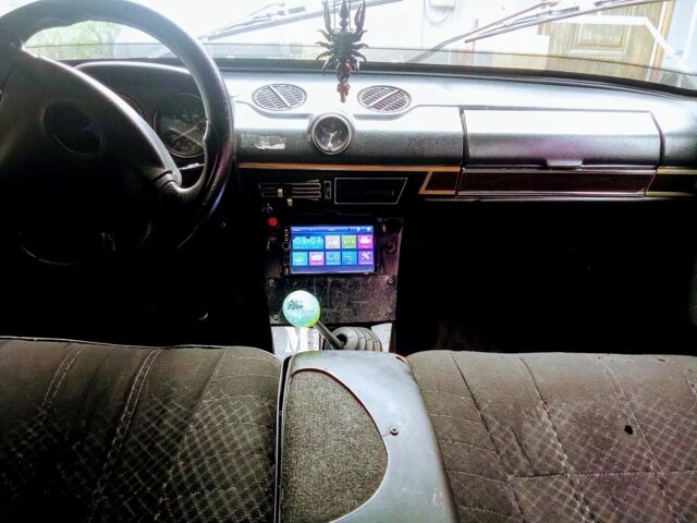 Бежевый ВАЗ 2106, объемом двигателя 0 л и пробегом 150 тыс. км за 600 $, фото 4 на Automoto.ua