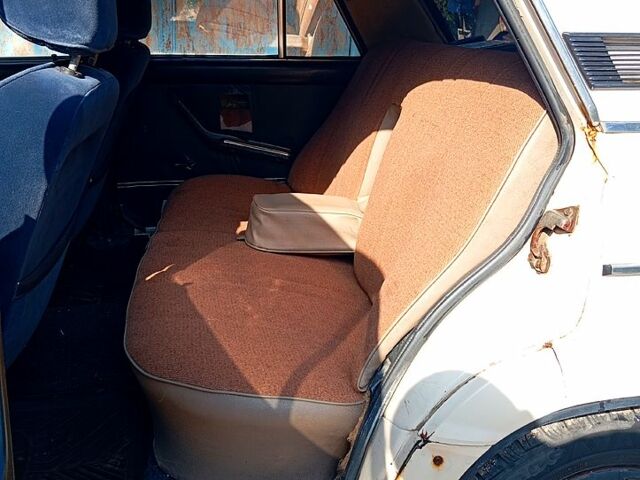 ВАЗ 2106 1991 в Полтаве на Automoto.ua Бежевый ВАЗ 2106, объемом двигателя 1.5 л и пробегом 0 тыс. км за 650 $, фото 2 на Automoto.ua