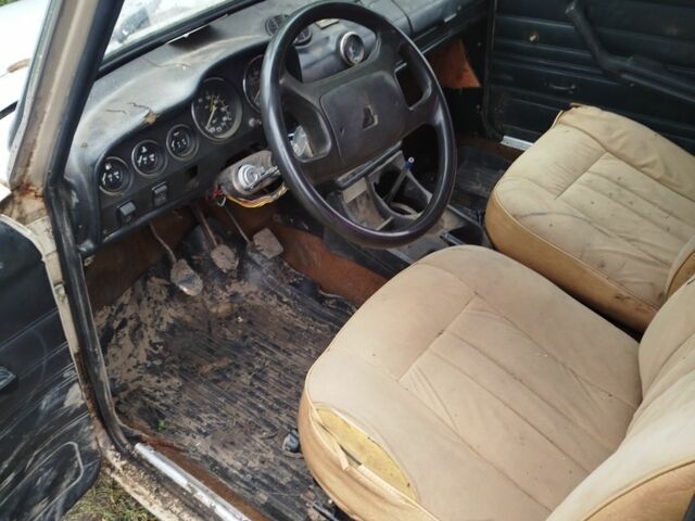 Бежевый ВАЗ 2106, объемом двигателя 0 л и пробегом 70 тыс. км за 363 $, фото 3 на Automoto.ua