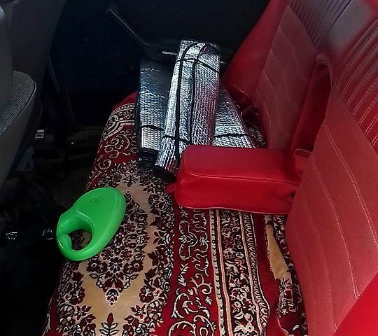 Бежевий ВАЗ 2106, об'ємом двигуна 1.5 л та пробігом 150 тис. км за 840 $, фото 3 на Automoto.ua